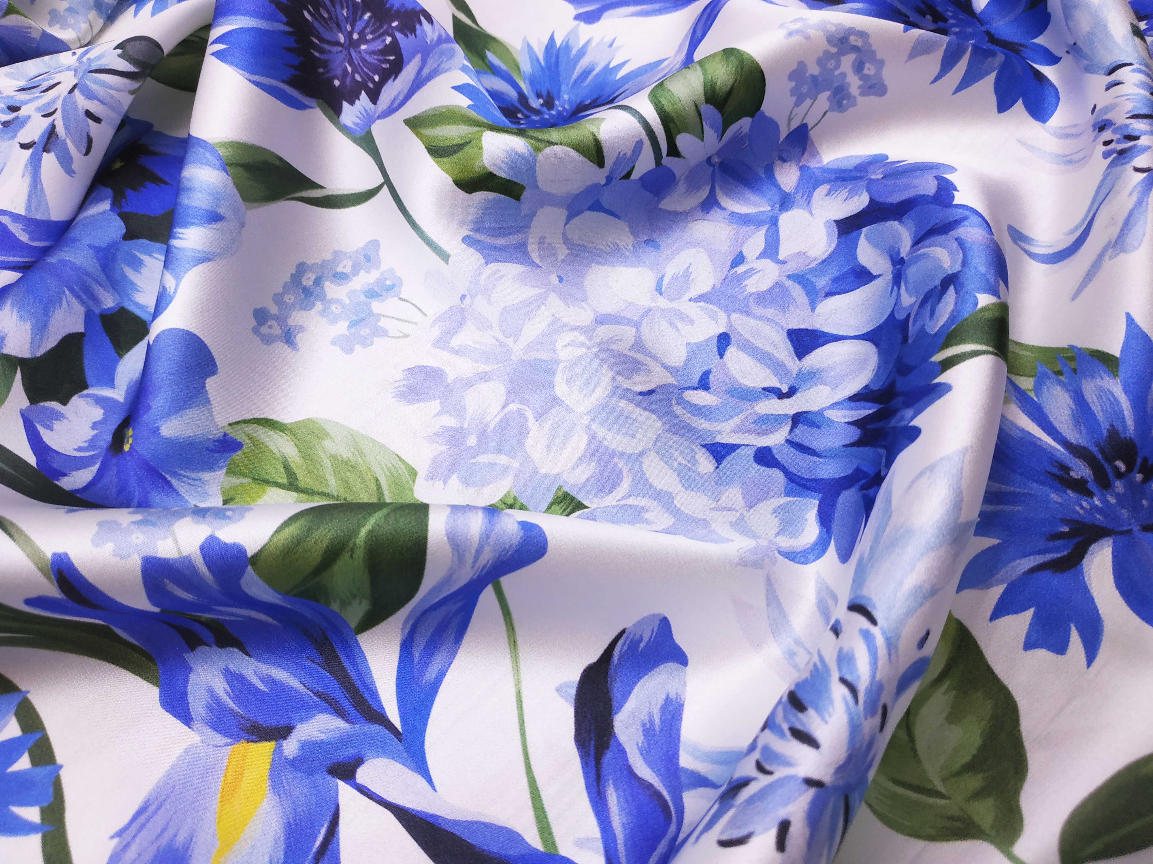 Ткань Шёлк  15096 2